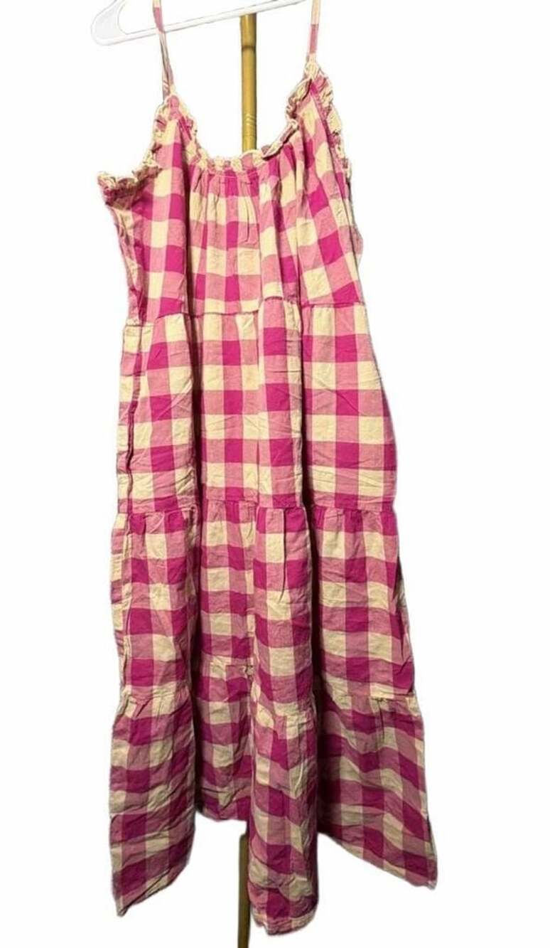 601 Natural Life Tiered Gingham Midi Dress Size L Pink